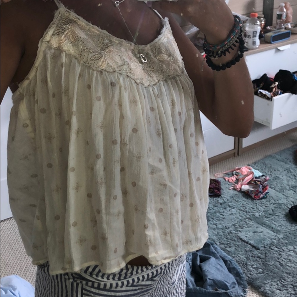 American Eagle flowy top